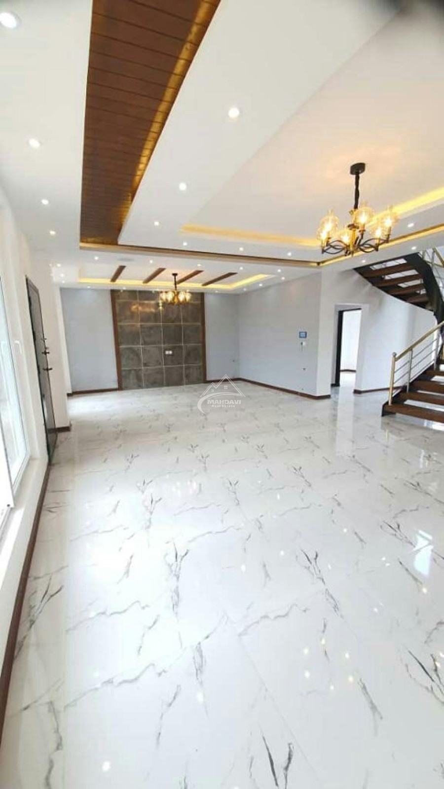 خرید ویلا مدرن ۴ خواب در نور