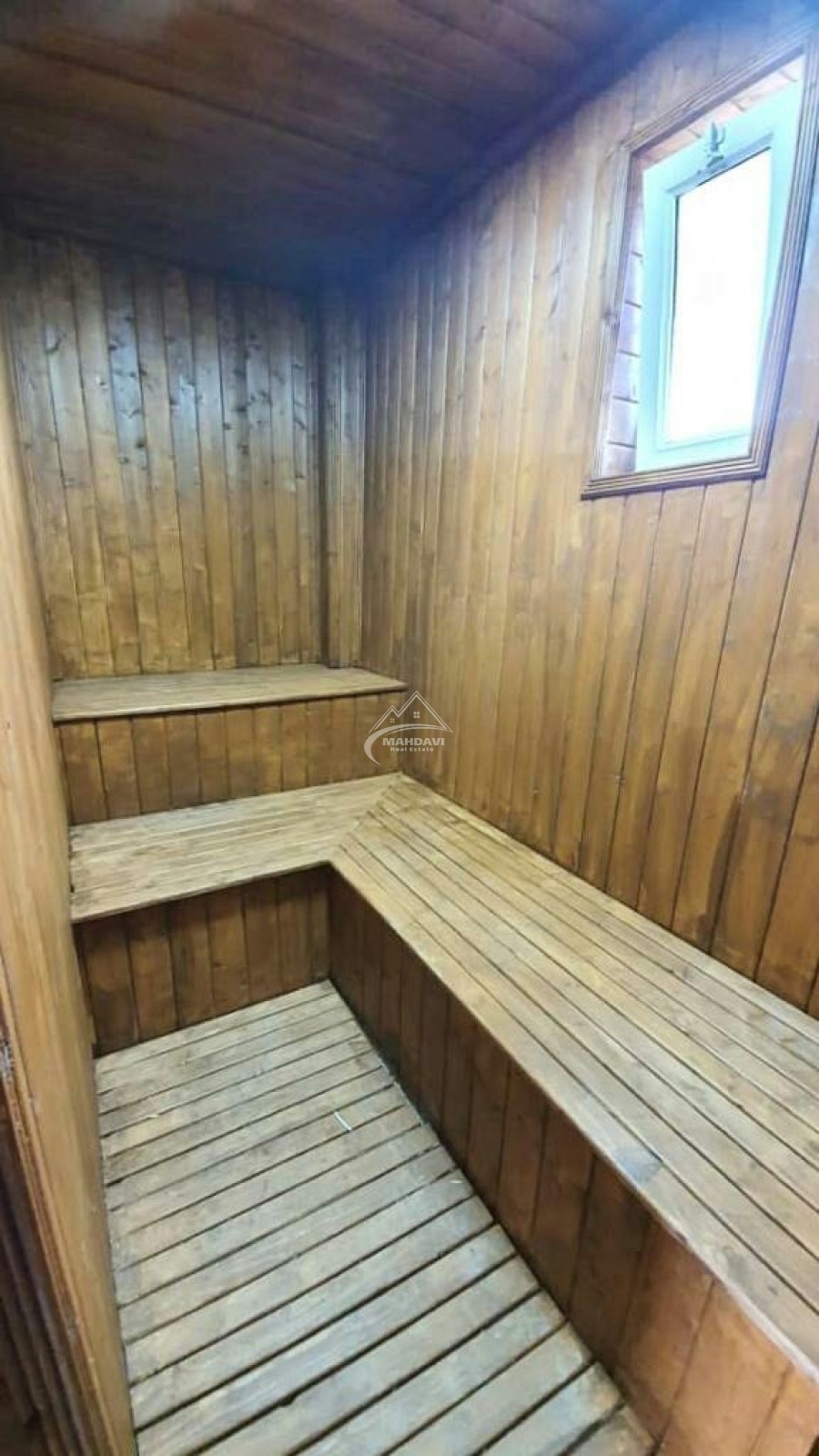 خرید ویلا مدرن ۴ خواب در نور