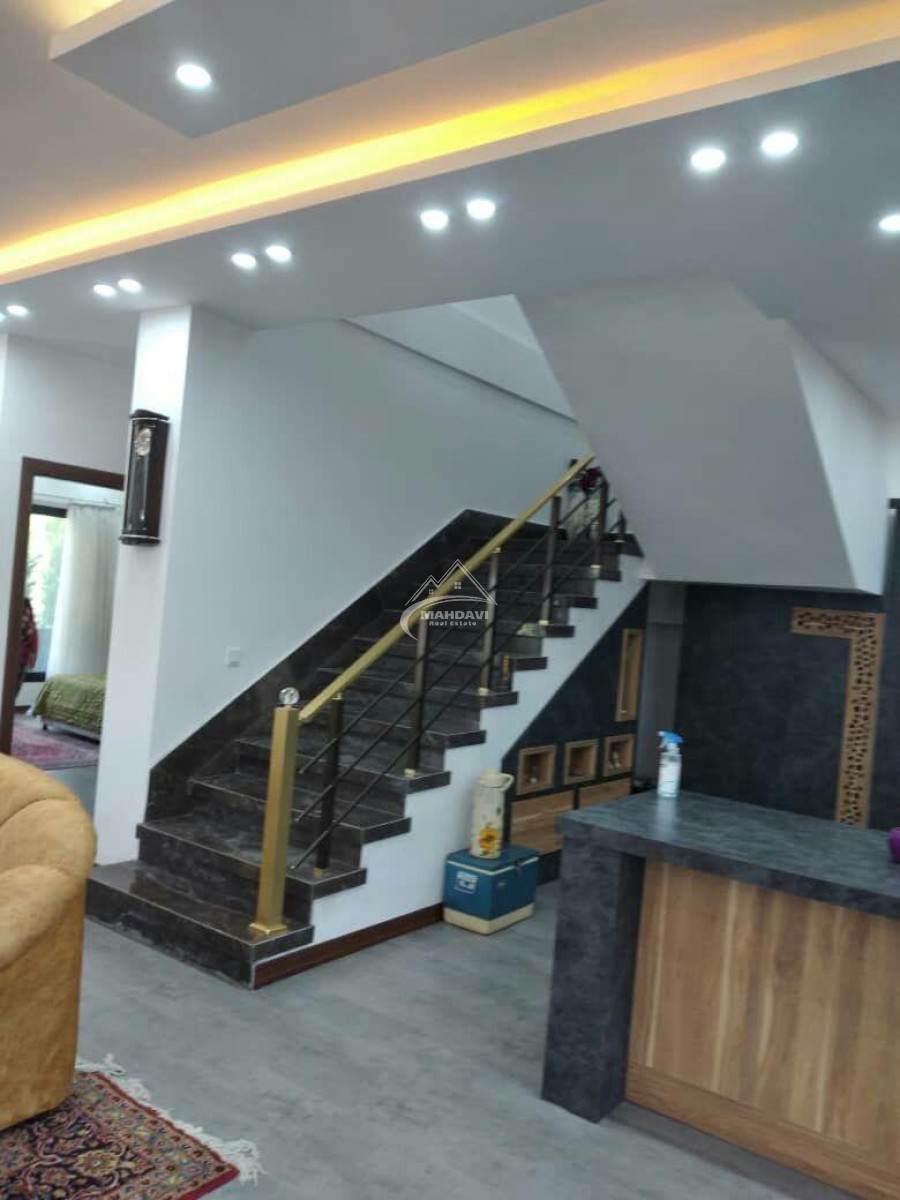 خرید ویلا مدرن با مبله زیر دامنه جنگل