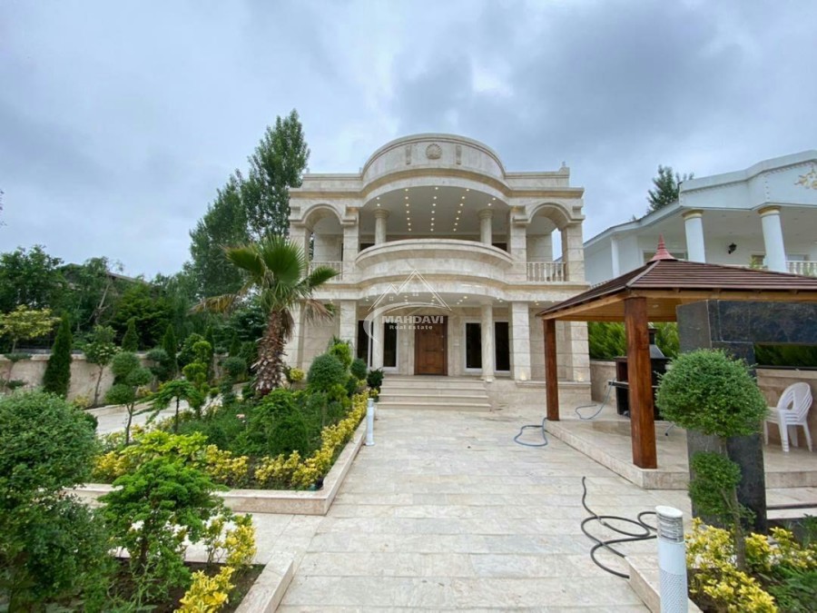خرید کاخ ویلای شهرکی با جکوزی