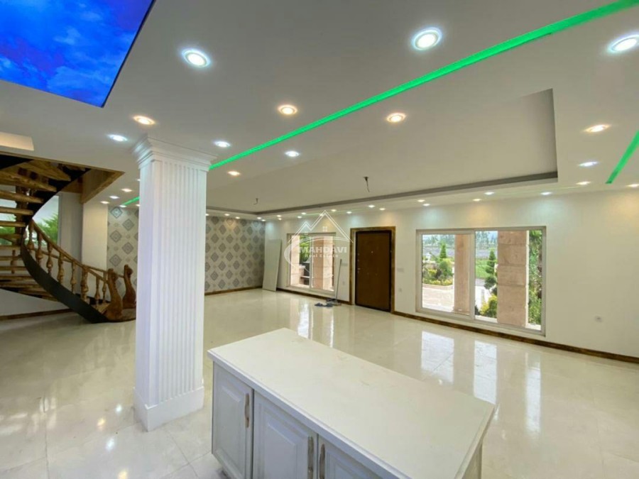 خرید کاخ ویلای شهرکی با جکوزی
