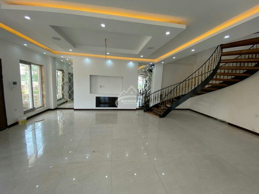 خرید عمارت رومی استخردار